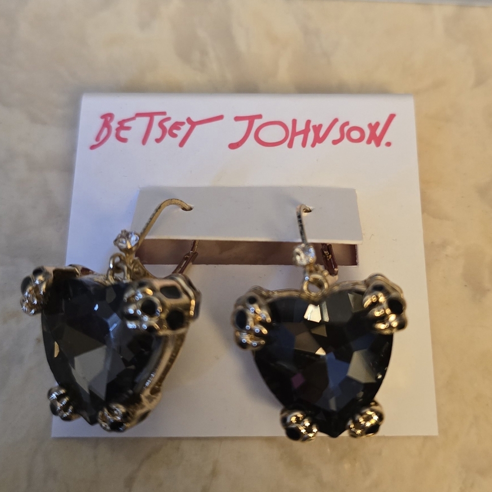 Betsey Johnson Leopard Heart Drop Earrings - Picture 5 of 7